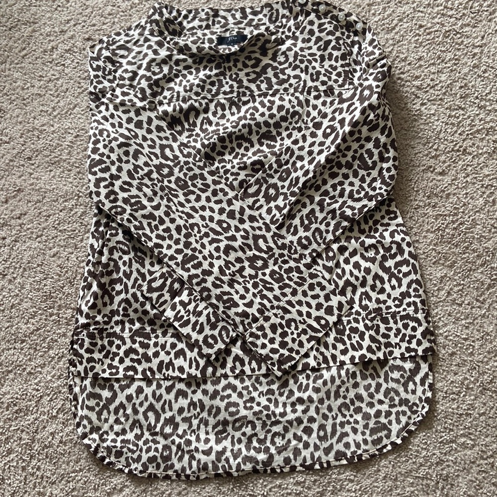 J. Crew Leopard Funnel Neck Blouse Sz 4 EUC